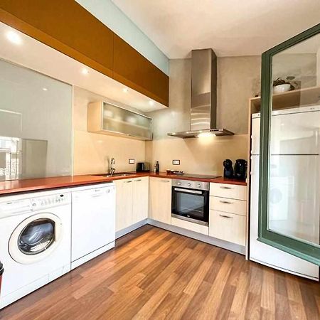 ジローナLoft Cort Reial Atico In The Heart Of The Old Townアパートメント エクステリア 写真